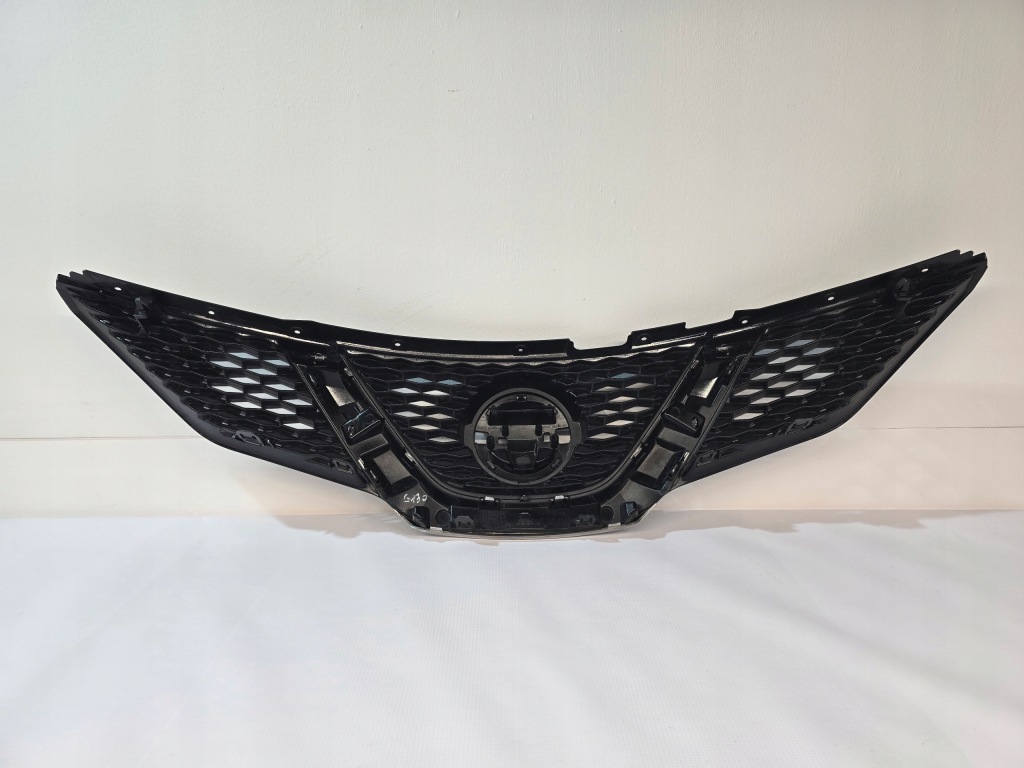 Nissan qashqai ii j11 13-17 решётка радиатора решётка решётка радиатора 623124ea0d Цена