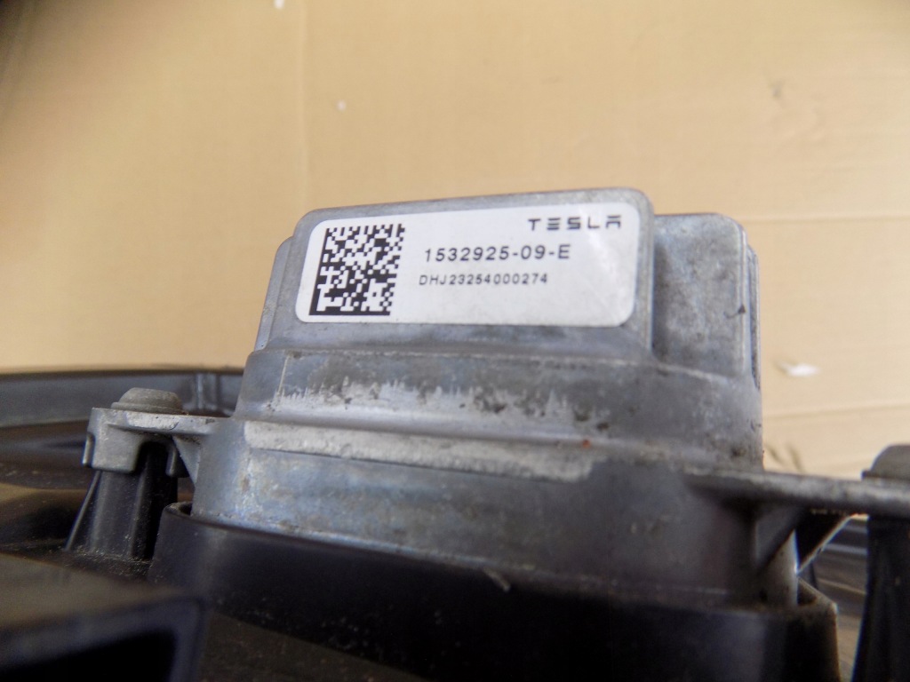 Фара левая передняя левый перед tesla 3 y рестайлинг  1514952-00-d оригинал Оригинал