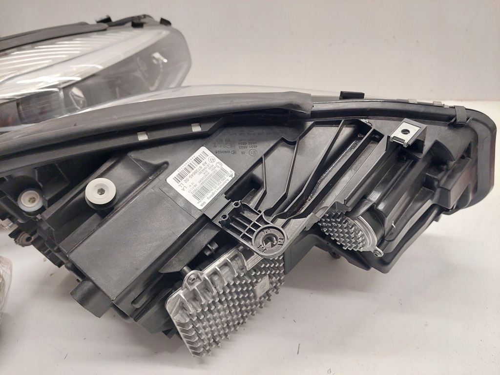 фото №9, Лампы передние bmw f45 full led адаптивный led 8738646 8738645