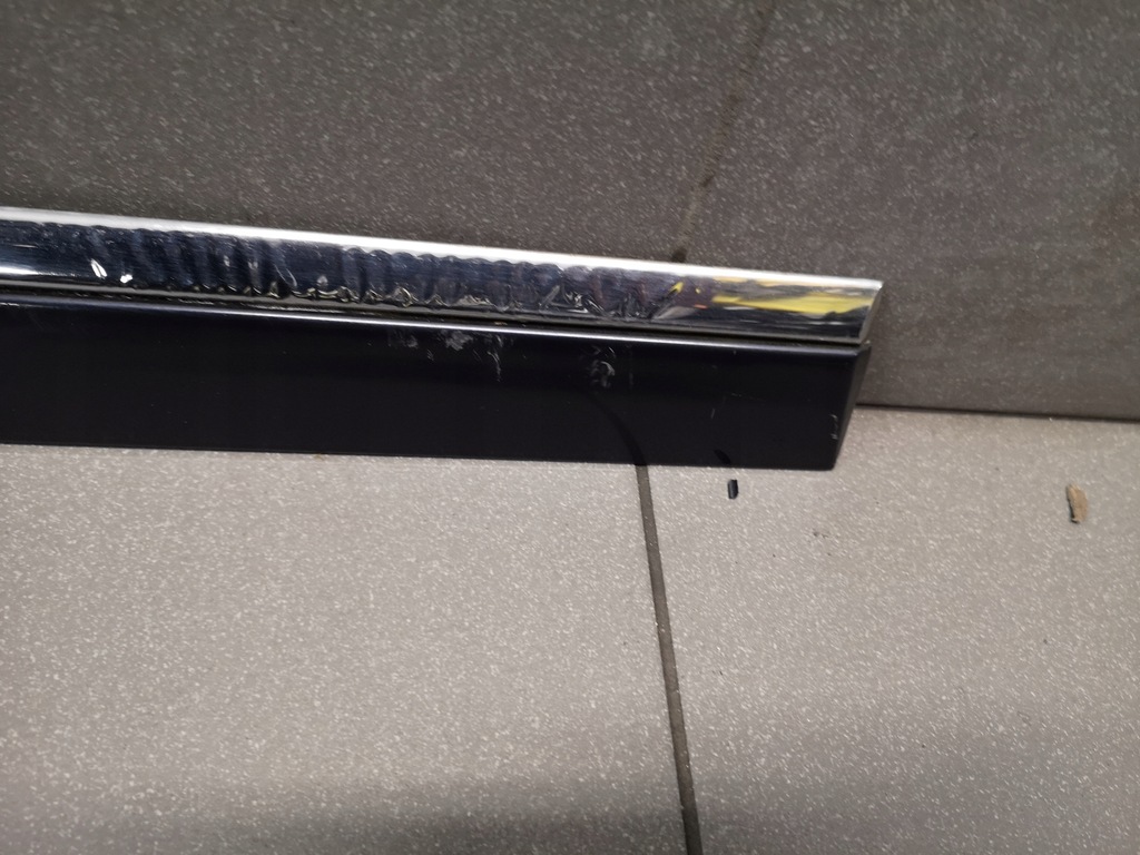 фото №5, Молдинг двері правий перед audi a8 d3 4e0853964b