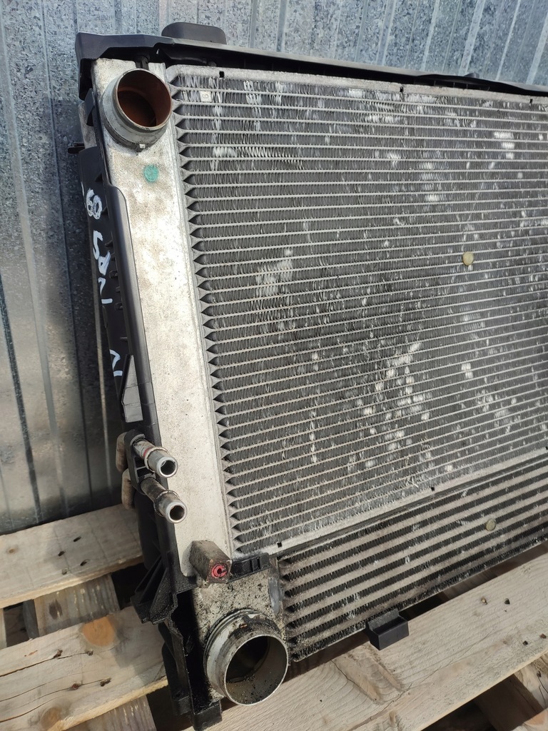 фото №7, Pas передний комплект радиатор bmw e60 e61 2.0d 2003-2010