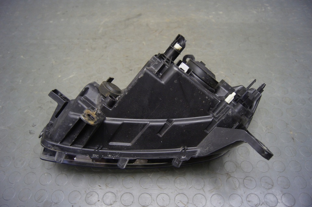 фото №9, Лампы передние лампа левая + правая передняя sandero ii stepway 0,9 tce