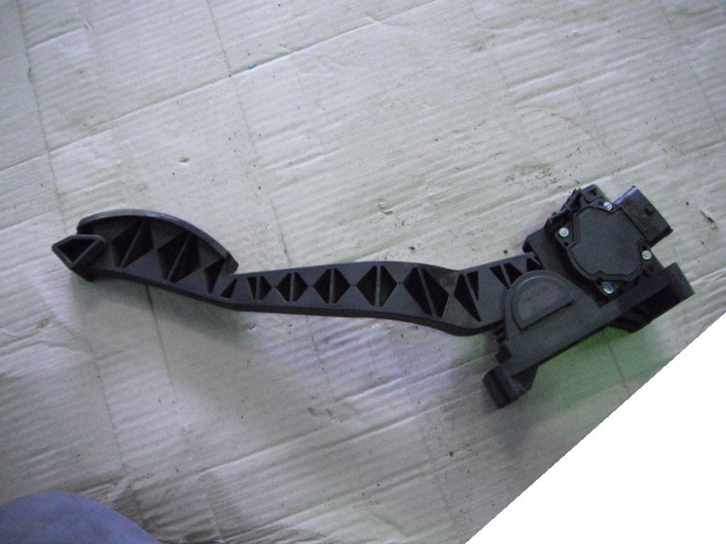 фото №1, Alfa romeo 147 156 потенциометр газа 0281002380