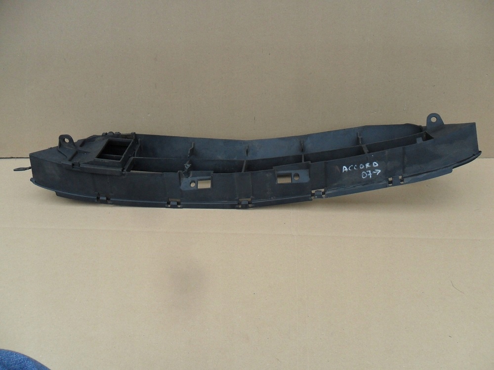 Honda accord cl 2003 2004 2005 решётка бампера с Разборки
