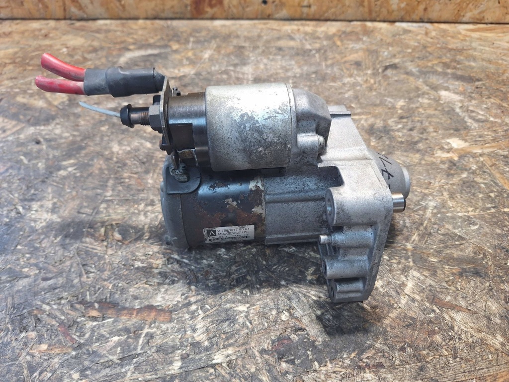 Купити Стартер mini cooper citroen peugeot r56 1.6 b 06- m000t32271ze