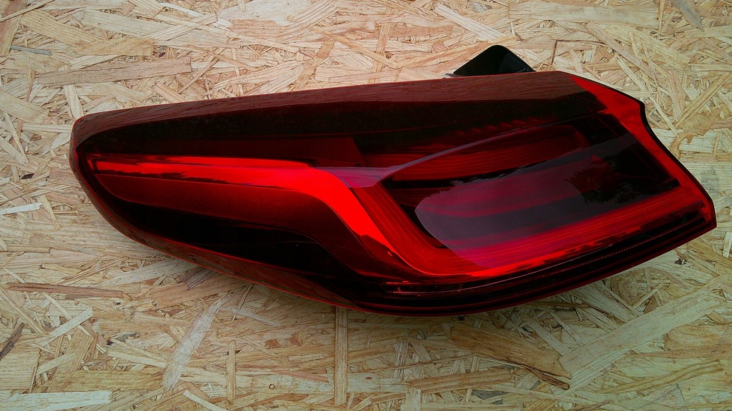 фото №1, Лампа ліва задня задня kia x-ceed 2020/2021 rok 92401j7350