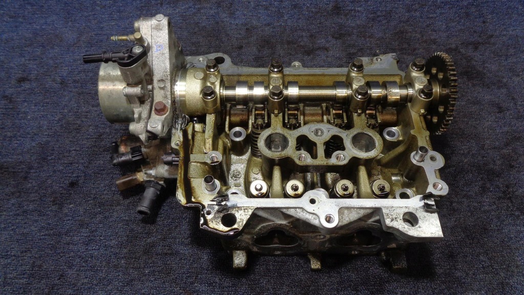 фото №1, Головка клапанная вал 55242622/1 alfa romeo mito 0.9 twinair t-air 2013-