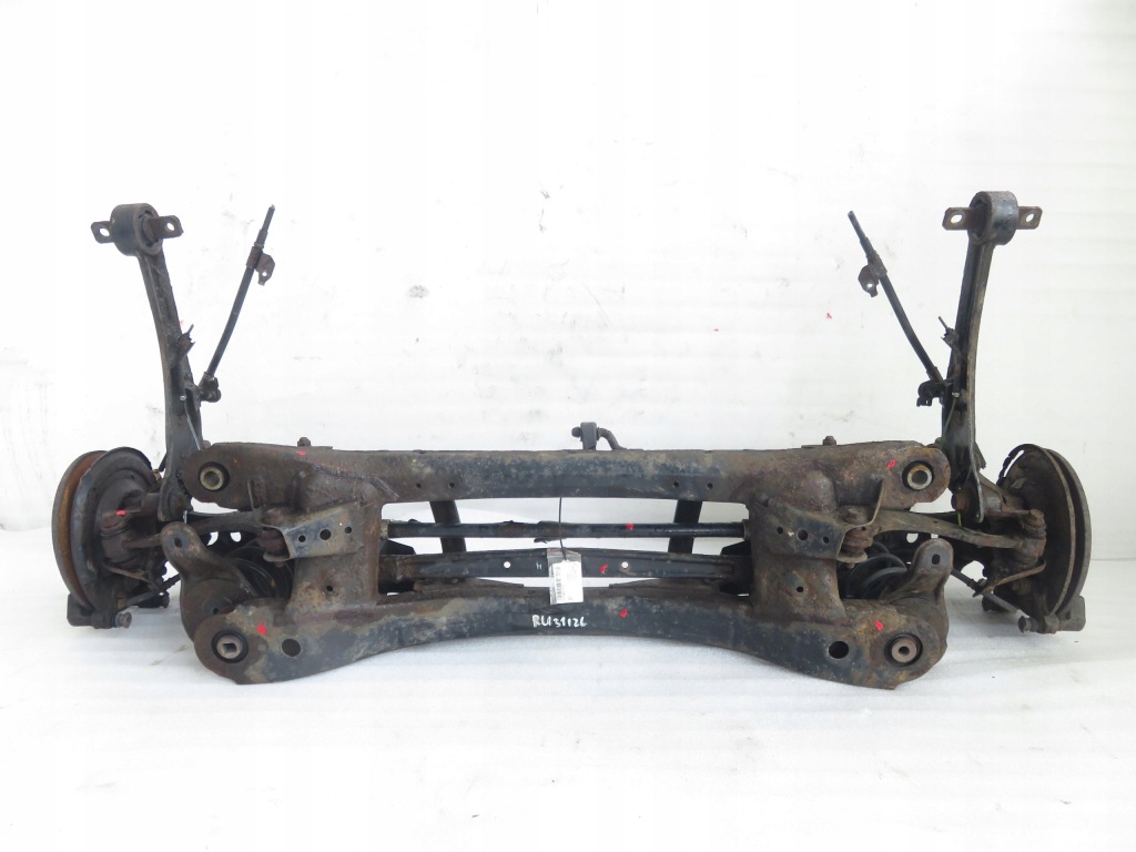 фото №1, Підрамник задня toyota auris ii touring sports e18 2013-2015-2019