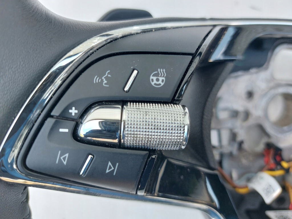 фото №13, Воздуховод кожа подогрев лепестки переключения skoda octavia iv