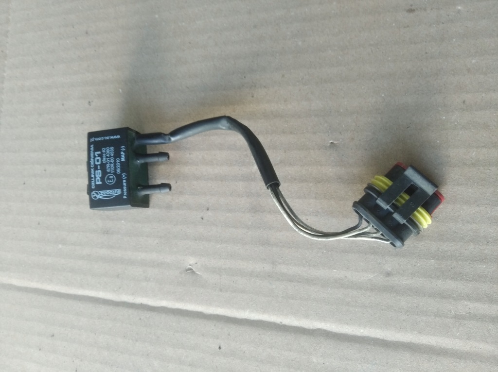 Купити Датчик тиску газу 67r-01 4360