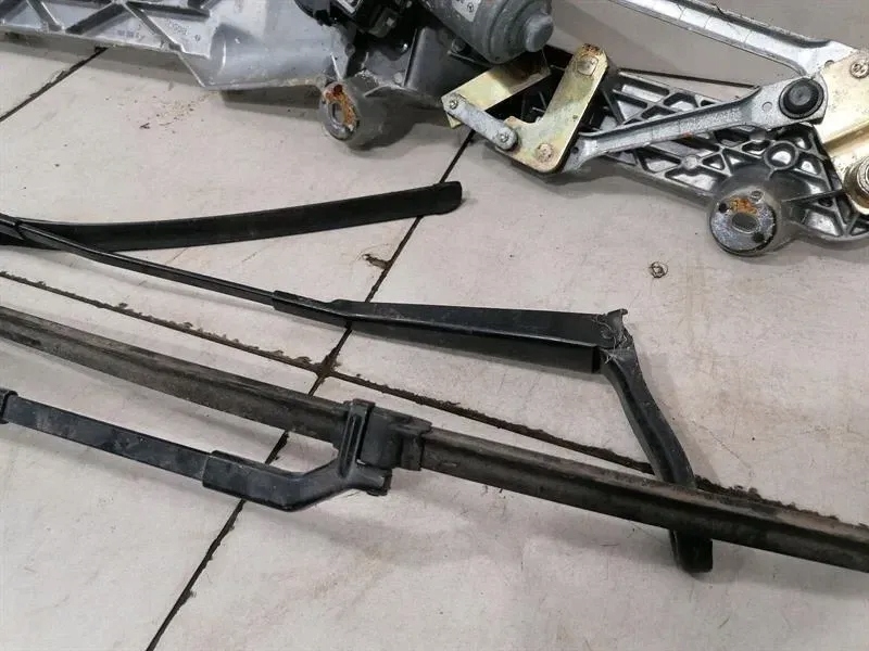 Maybach 62 v240 передняя часть дворник тяга a2408200842 rhd правый hand drive Цена