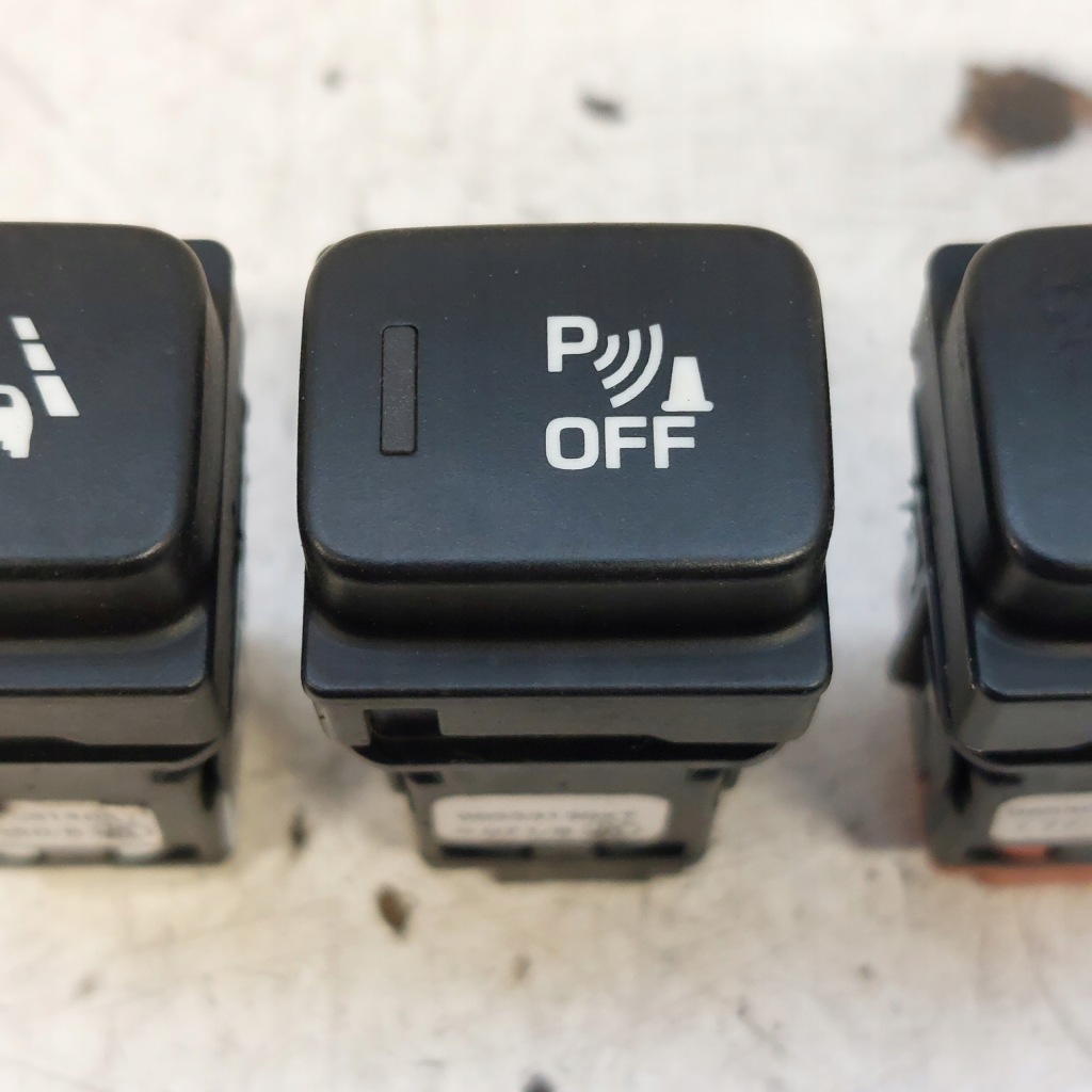 фото №3, Citroen c4 picasso выключатель поперечина движения + выключатель pdc + крышка топлива