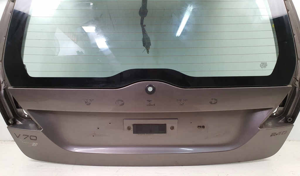 фото №5, Крышка багажника задняя стекло 472 volvo v70 iii