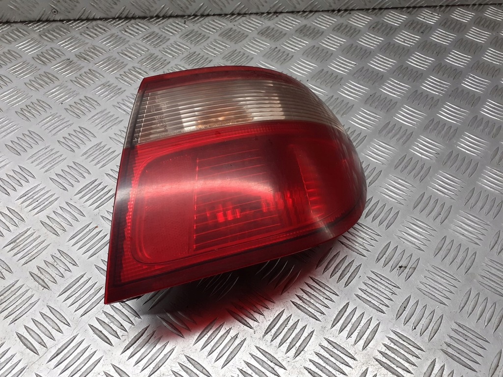 фото №1, Лампа правый задняя nissan almera n16 sedan