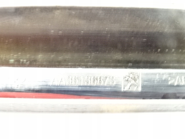 Peugeot 308 t9 allure молдинг хром ґрати бампера aa36136873 Оригінал