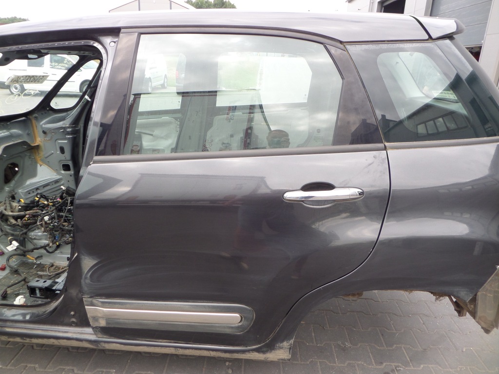 фото №1, Дверь левый задняя левая задние fiat 500l цвет 609/b