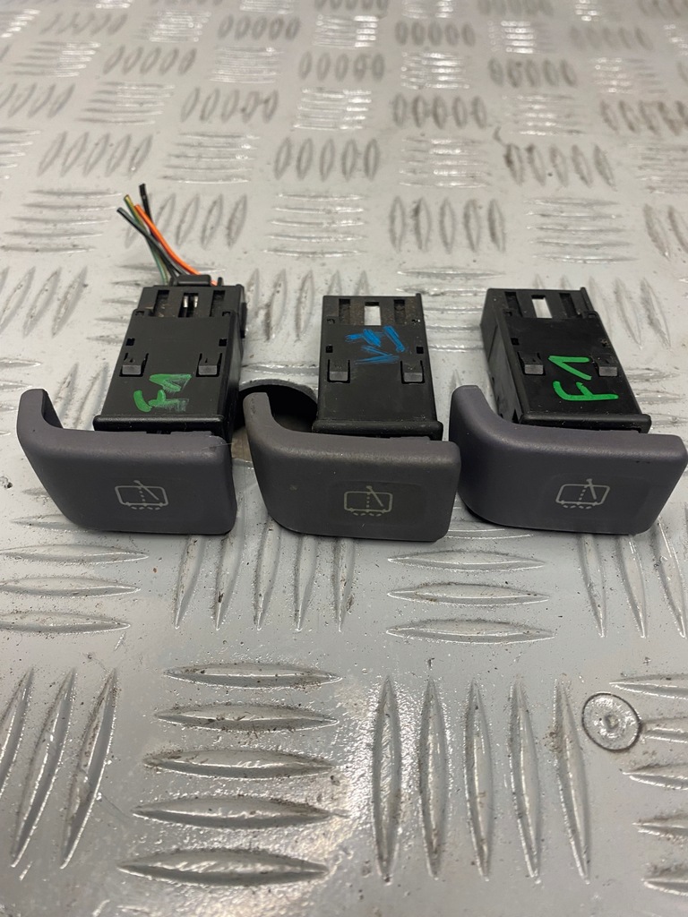 фото №3, Кнопка омывателя land rover freelander i