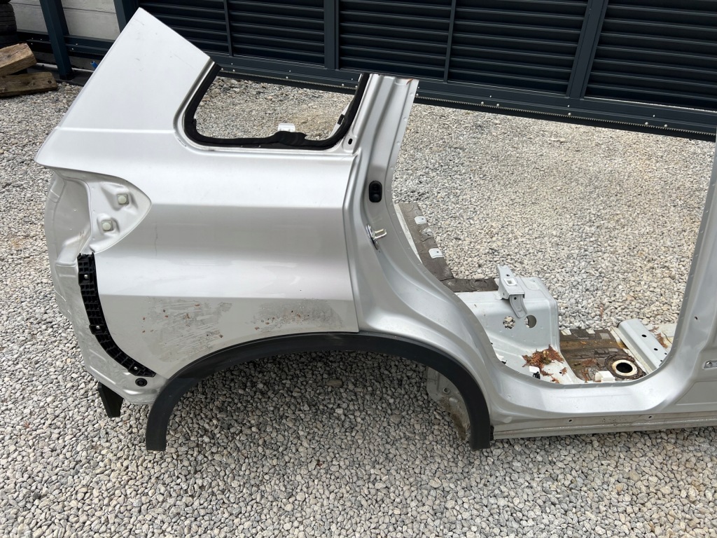 фото №2, Suzuki vitara чверть права rok 2022