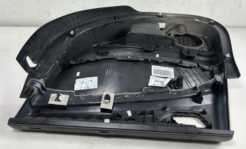 фото №7, Обшивка дверь левый задняя citroen c5 iii x7 kombi exclusive шторка