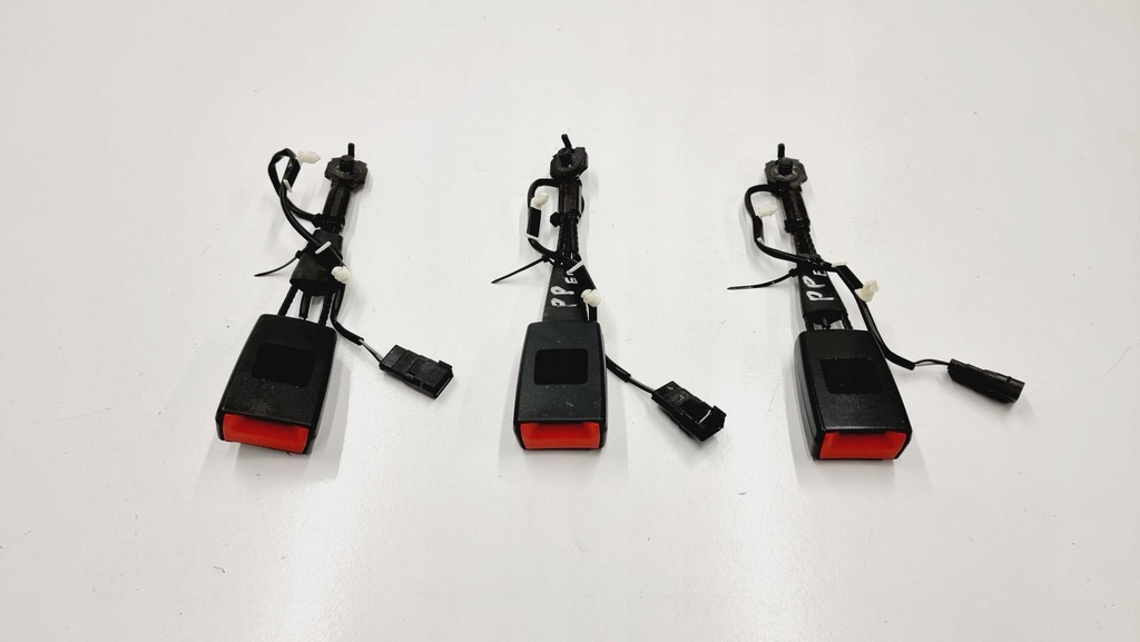 фото №5, Вставка клипса поперечина правый перед ford edge mk2