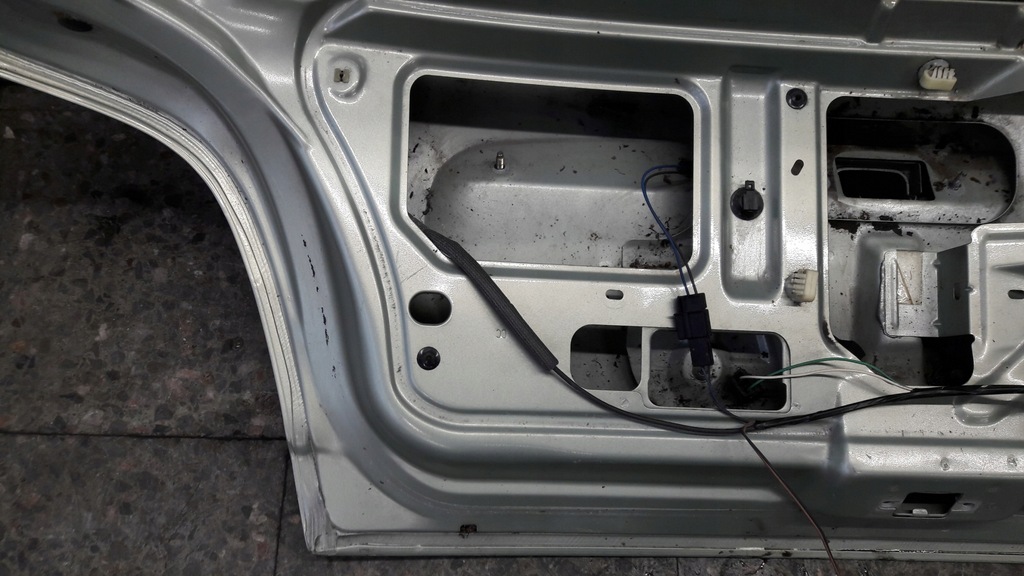 фото №8, Кришка багажника задня renault megane i