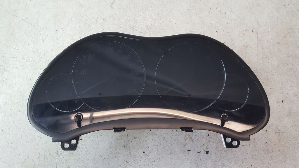 фото №1, Лічильник toyota avensis t25 2,2