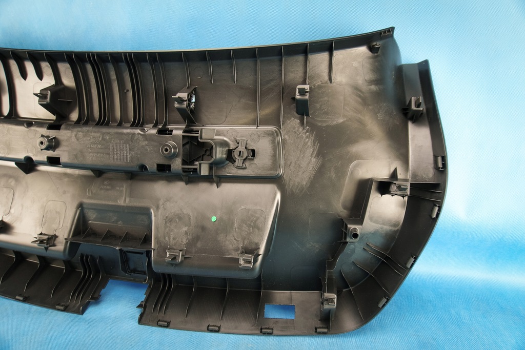 фото №9, Оббивка кришки багажника audi a7 s7 rs7 4g8 4g8867979a