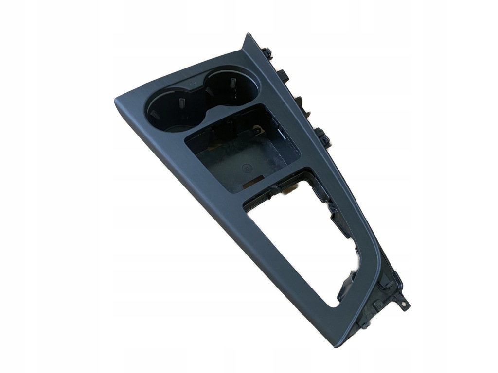 фото №1, Audi a4 8w b9 туннель рамка led 8w1864261c