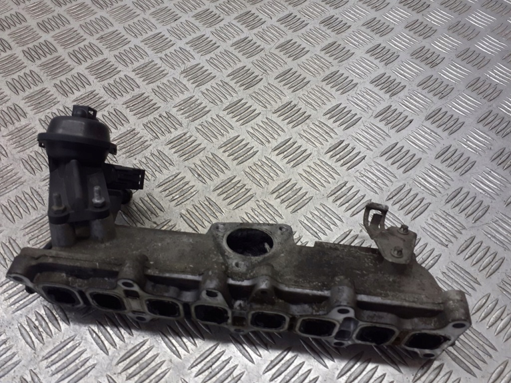 Купити Колектор впускний  opel astra h 1.7 cdti 8973134590
