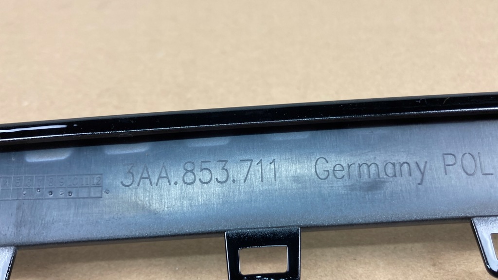 фото №8, Молдинг бампера передний vw passat b7 r-line 3aa