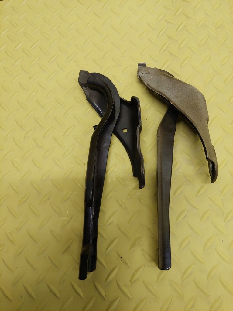 фото №3, Skoda rapid ii петля капот перед