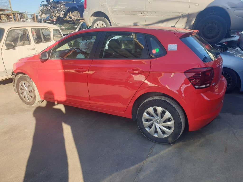 Купити Polo 2g 2000r дах