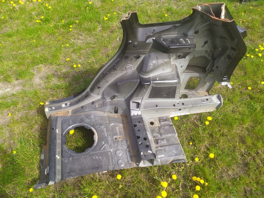 фото №6, Bmw x1 f48 правый задний крыло четверть правая задняя