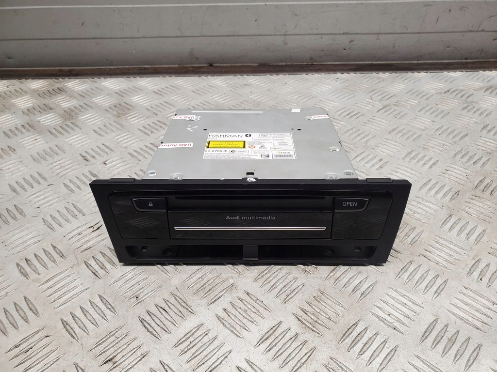 фото №1, Audi q5 sq5 8r1035746c автомобільна магнітола