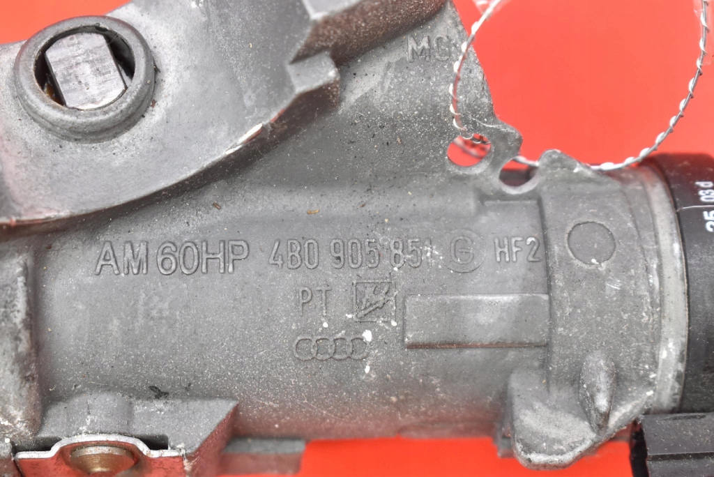 фото №7, Замок зажигания ключ 4b0905851g vw new beetle 1.9 tdi 100 km 98-05