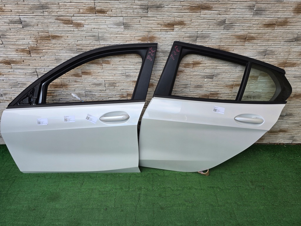 фото №1, Дверь bmw 1 f40 цвет a96