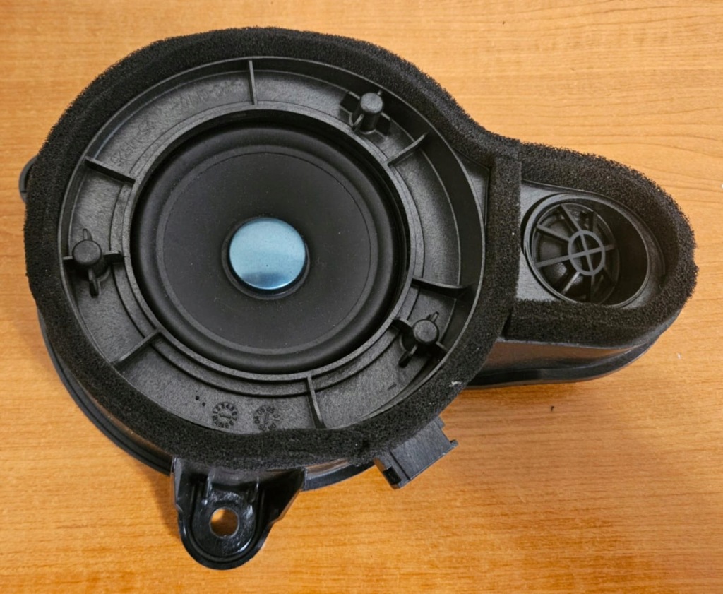 фото №1, Динамик mercedes cl w216 оригинальный номер a2168202702 harman kardon