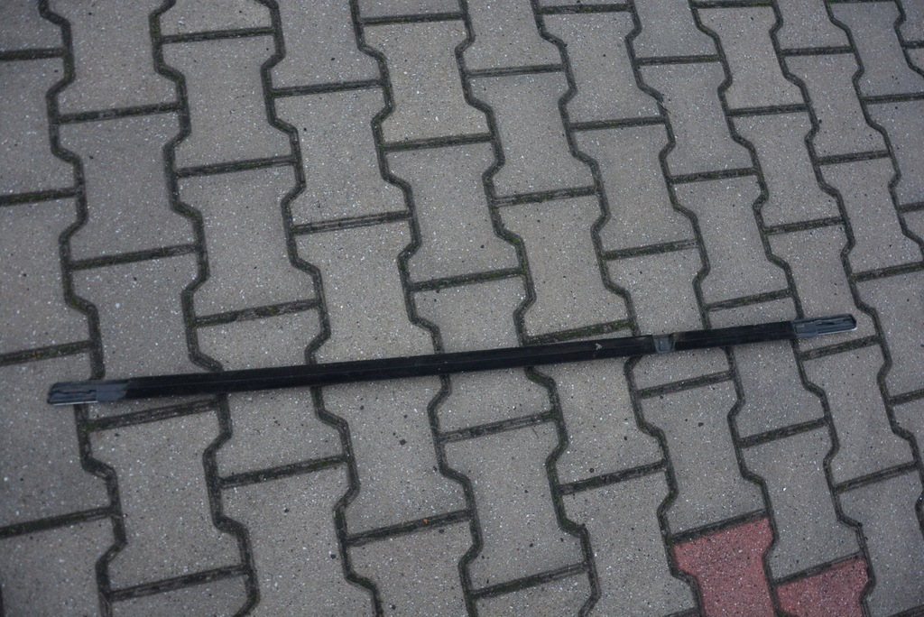 фото №5, Молдинг уплотнитель правый задняя grand cmax am51u25604