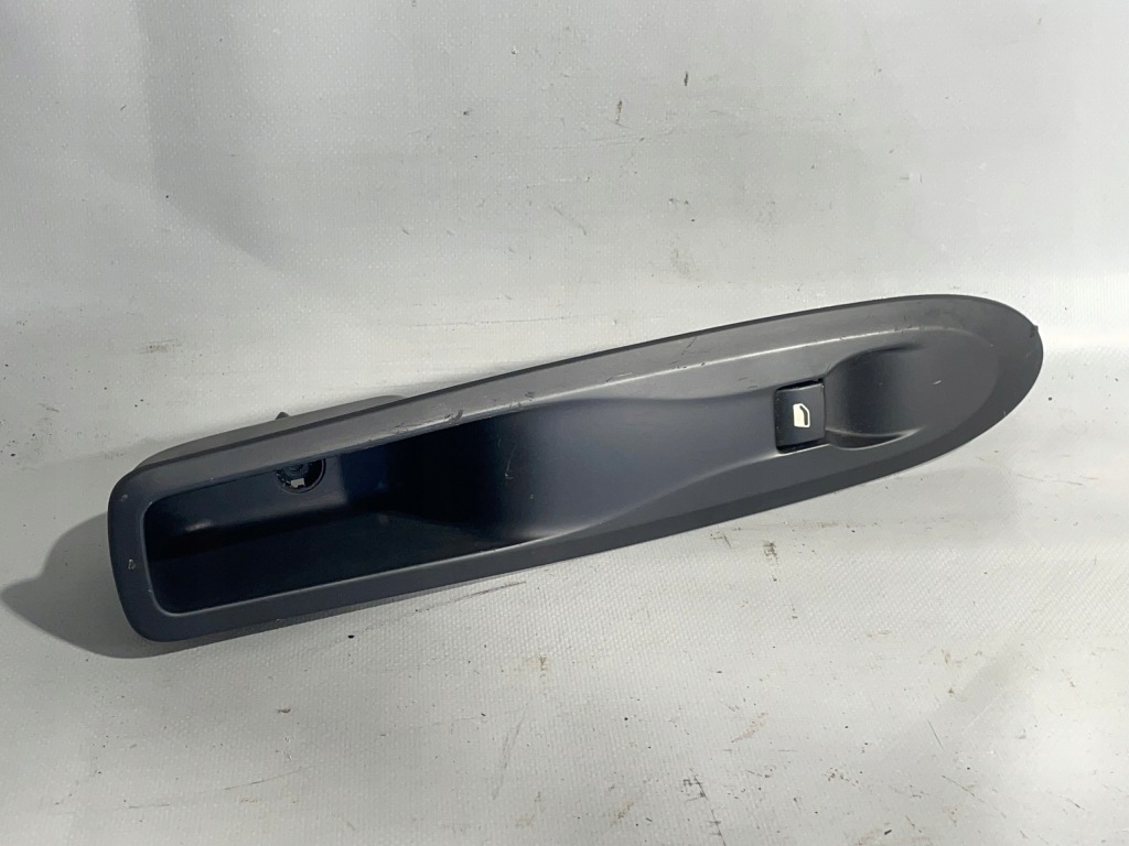 фото №1, Citroen ds4 переключатель окон правый передний перед 96657056zd