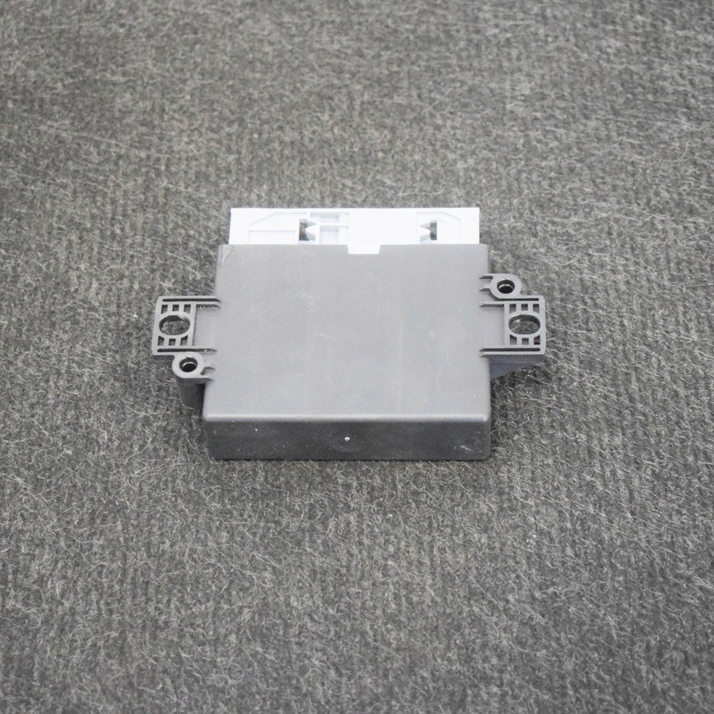 фото №1, Mercedes-benz e a207 2014 блок керування / модуль паркування pdc