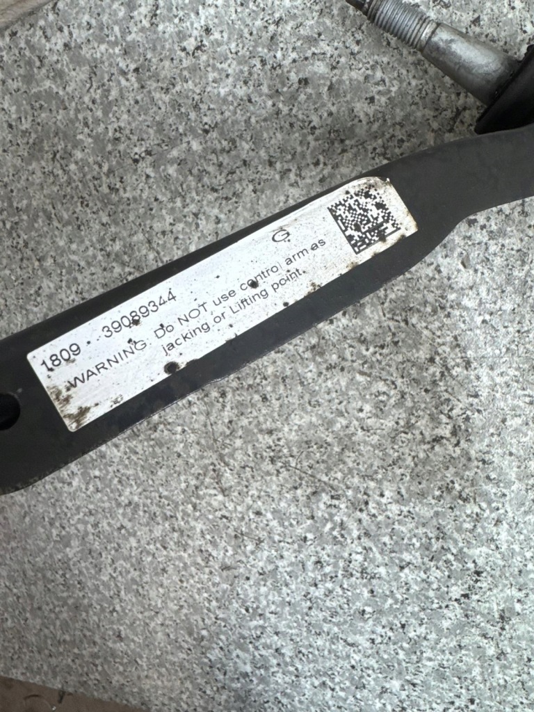 Важіль лівий перед opel astra k 2015-2019 39089344 Недорого