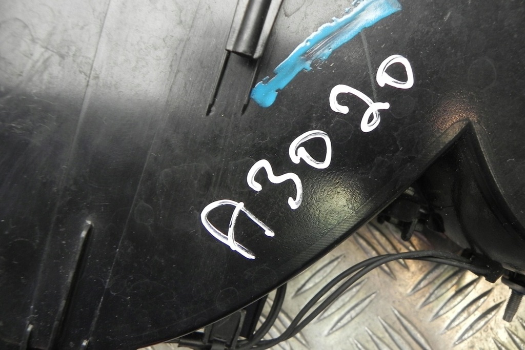 фото №9, Лампа левая задняя chevrolet camaro 23361125 2016