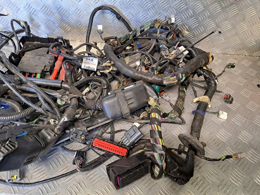 фото №10, Ford ranger 17r 3.2 tdci электропроводка отсек двигателя