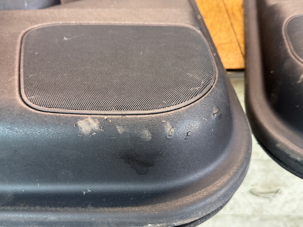 фото №10, Audi a3 8l обшивки обшивка двері лівий правий перед задня 5d передній чорний /