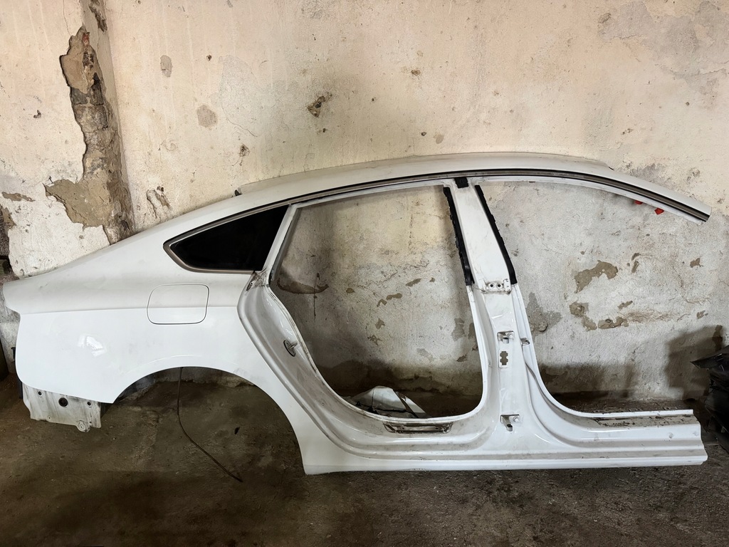 фото №1, Audi a5 8t sportback чверть крила задня поріг блок двигуна права 2012r ly9c