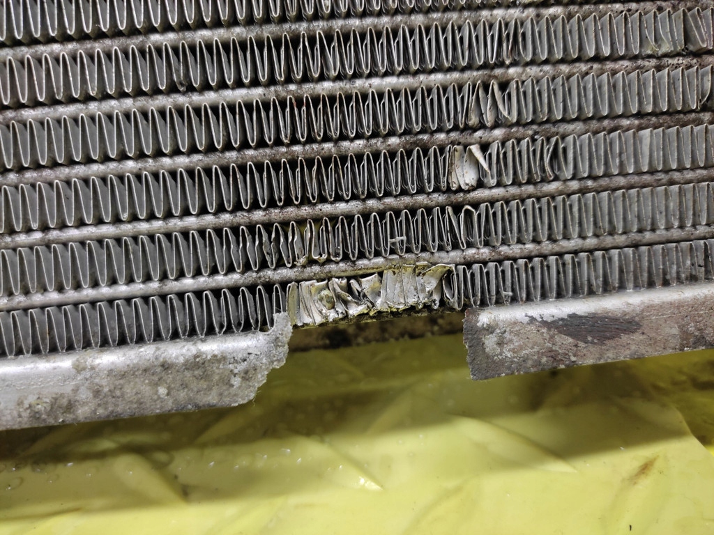 Vw golf 2 1.6 d радиатор воды 191121253j Недорого