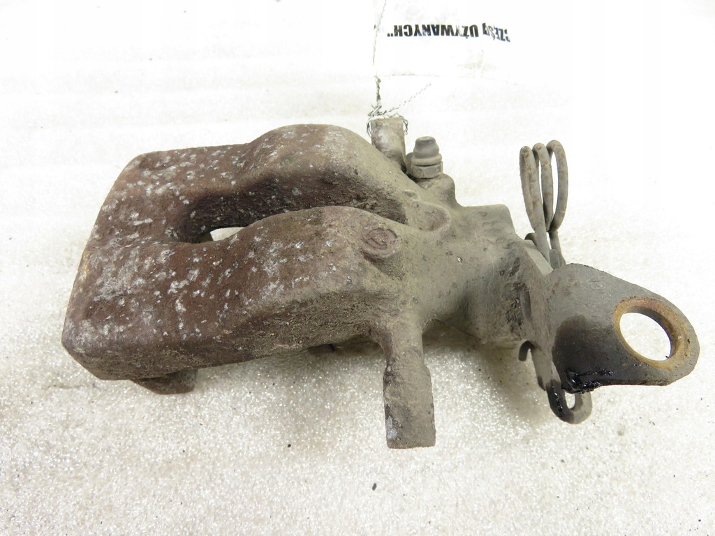 фото №3, Супорт правий задня alfa romeo 147 1.9 jtd