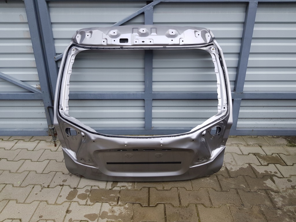 фото №1, Крышка багажника задняя задняя багажника toyota chr c-hr c hr 16