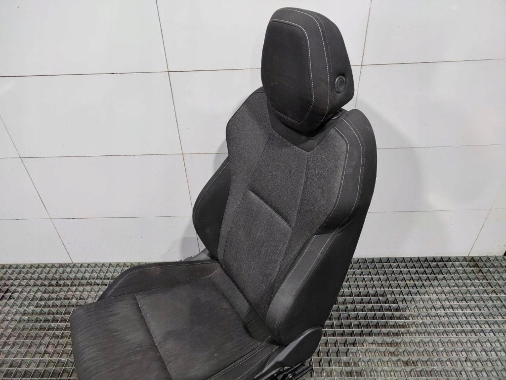 Сиденье правый перед пассажира skoda karoq Недорого