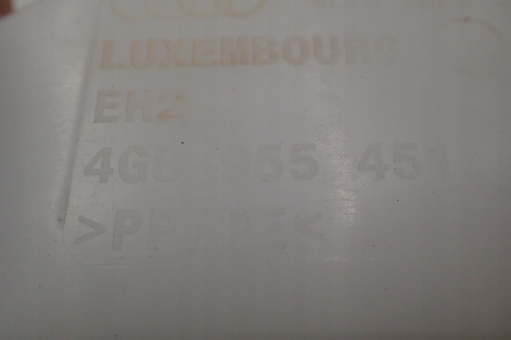 фото №9, Бачок омывателя kompletny audi a6 c7 4g8955451